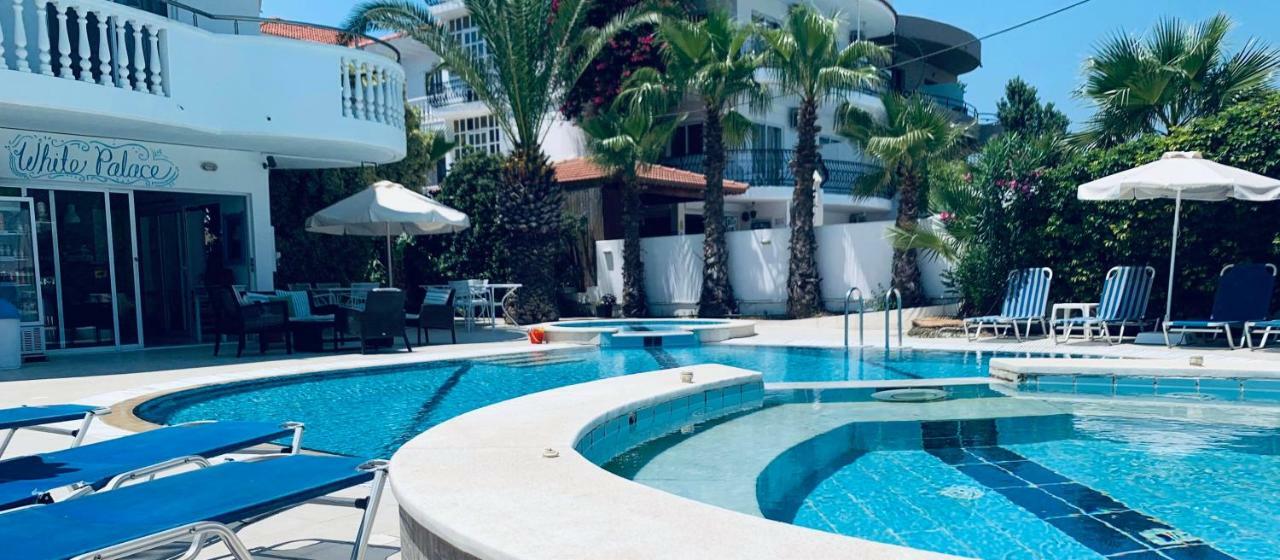 فاليراكي White Palace Studios المظهر الخارجي الصورة